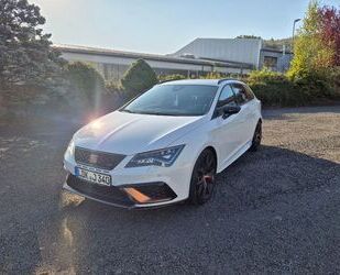 Seat Seat Leon 2.0 TSI CUPRA R 4Drive DSG Sportstourer. Gebrauchtwagen