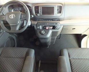 Toyota Toyota Crosscamp 2.0 Lite 7 Sitze Gebrauchtwagen