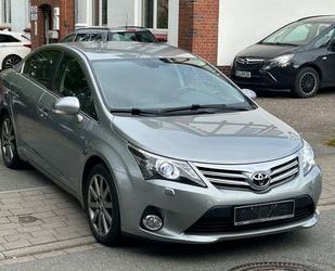 Toyota Toyota Avensis Executive-Navi-Kamera-Leder-Garanti Gebrauchtwagen