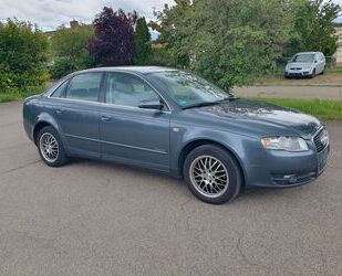 Audi Audi A4 Lim. 2.0 Klima Servo ZV el. FH 2 Hand Gebrauchtwagen