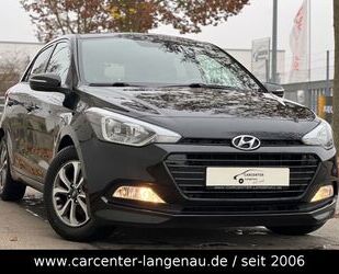 Hyundai Hyundai i20 1.2 Passion + 8 x BEREIFT Gebrauchtwagen