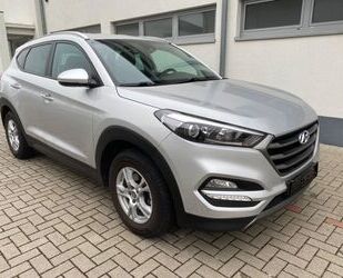 Hyundai Hyundai Tucson Intro Edition 4WD. Navi. Aus-1 Hand Gebrauchtwagen