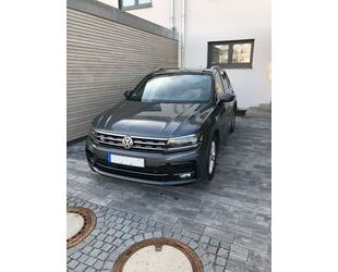 VW Volkswagen R-Line Tiguan 2.0 TDI 140kW DSG 4MOTION Gebrauchtwagen