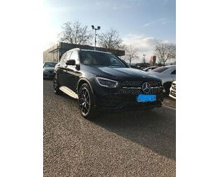 Mercedes-Benz Mercedes-Benz GLC 300 AMG 4MATIC, 9G, Multibeam,AH Gebrauchtwagen