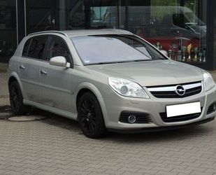 Opel Opel Signum Cosmo 1.9 CDTI Automatik Bi-Xenon Navi Gebrauchtwagen