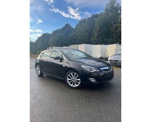 Opel Opel Astra J Lim. 5-trg. Sport Leder Xenon Navi T Gebrauchtwagen