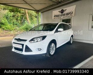 Ford Ford Focus Turnier Titanium *Navi *PDC*SHZ Gebrauchtwagen