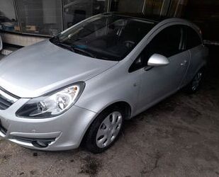 Opel Opel Corsa D Sport Panorama-Dach, 8 Fachbereif Gebrauchtwagen