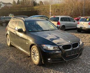 BMW BMW 320i Touring*8x Alu*Pano*SHZ*Leder Gebrauchtwagen