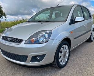 Ford Ford Fiesta Tüv/Au Neu ORIGINAL 2.300KM Klima 1.HA Gebrauchtwagen