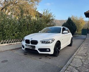 BMW BMW 118i Sport Line/8fach Bereift/Navi/LED Gebrauchtwagen