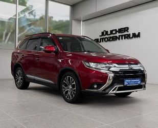 Mitsubishi Mitsubishi Outlander Plus 4WD Aut., 2.Hand, Allwet Gebrauchtwagen