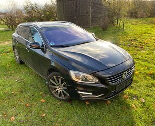 Volvo Volvo V60 D6 AWD Plug-in-Hybrid Summum Summum Gebrauchtwagen