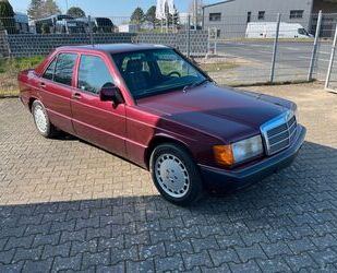 Mercedes-Benz Mercedes-Benz 190E/W201 Avantgarde Rosso Gebrauchtwagen