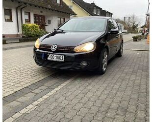 VW Volkswagen Golf 1.2 TSI 63 kW Style Style Gebrauchtwagen