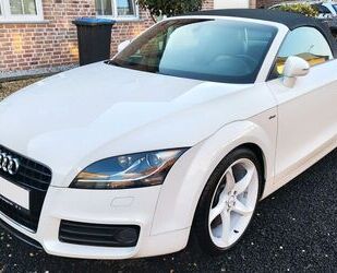 Audi Audi TT Roadster 3.2 S tronic quattro Vollausstatt Gebrauchtwagen