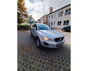 Volvo Volvo XC60 2.4D AWD - Gebrauchtwagen