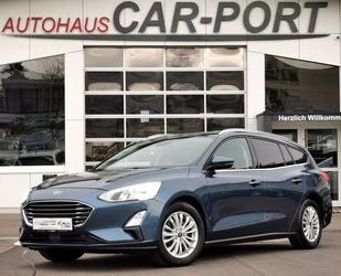 Ford Ford Focus Turnier Titanium| NAVI| AHK| KAMERA| AU Gebrauchtwagen