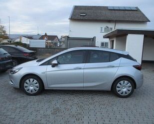 Opel Opel Astra 1.6 Diesel NAVI SITZH TEMPOM PDC ALU Gebrauchtwagen