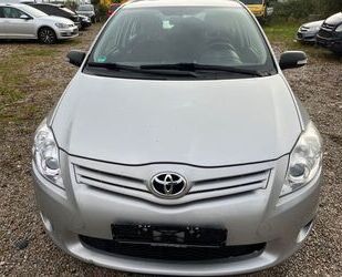 Toyota Toyota Auris 1,33-l-Dual-VVT-i Gebrauchtwagen