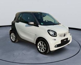 Smart Smart ForTwo Coupe 453 52kW NAVI Gebrauchtwagen