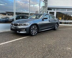 BMW BMW 330d xDrive mit Anhängerkupplung Gebrauchtwagen