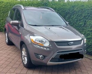 Ford Ford Kuga 2,0 TDCi 4x4 120kW Titanium PowerShift . Gebrauchtwagen