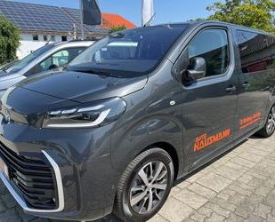 Toyota Toyota Proace Verso2,0-l-D-4D 130kW L1 Team D Auto Gebrauchtwagen