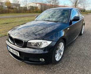 BMW BMW 120i Coupé E82 M-Paket Autom. Leder Schiebedac Gebrauchtwagen