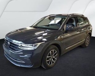 VW Volkswagen Tiguan Life 1.4 TSI DSG AHK RFK SHZ Gebrauchtwagen