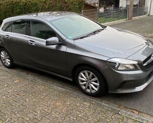 Mercedes-Benz Mercedes-Benz A 180 (Style / Business) Gebrauchtwagen