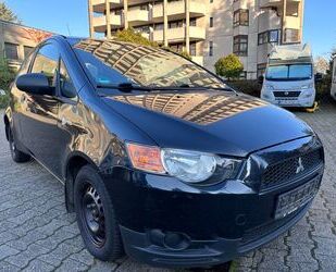 Mitsubishi Mitsubishi Colt Lim. 3-trg. Inform/Klimaaut/Tüv Ne Gebrauchtwagen