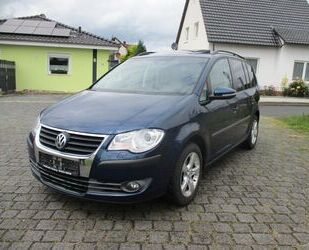 VW Volkswagen Touran 2.0 TDi /AHK/eSSD/TÜV NEU Gebrauchtwagen