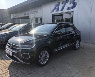 VW Volkswagen T-Roc 1.5 TSI OPF DSG Style/AHK Gebrauchtwagen