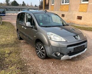 Peugeot Peugeot Partner Tepee Tepee Family Panorama 1.6 HD Gebrauchtwagen