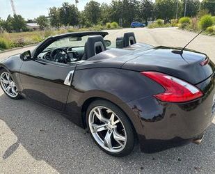 Nissan Nissan 370Z Roadster *BOSE*Voll*Sitzlüftung*Automa Gebrauchtwagen