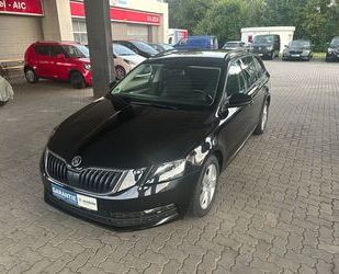 Skoda Skoda Octavia-CombiAmbition-AppleCarPlay-Android-A Gebrauchtwagen