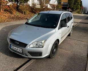 Ford Ford Focus 1,6 2006 (12/25 TÜV) Gebrauchtwagen