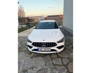 Mercedes-Benz Mercedes-Benz CLA 200 Shooting Brake CLA 200 DCT S Gebrauchtwagen