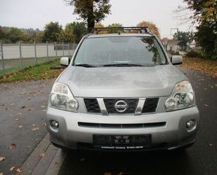 Nissan Nissan X-Trail 2.0 dCi LE 4X4/Automatik/AHK/Leder/ Gebrauchtwagen