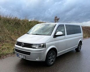 VW Volkswagen T5 Caravelle Comfortline langer Radstan Gebrauchtwagen