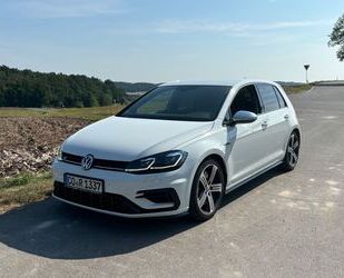 VW Volkswagen Golf R DSG 4MOTION SCHECKHEFTGEPFLEGT Gebrauchtwagen