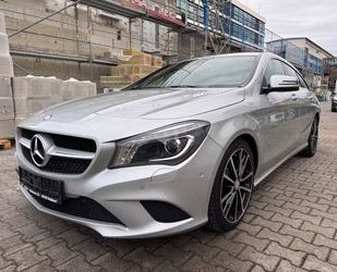 Mercedes-Benz Mercedes-Benz CLA 200 Sport Bi-Xenon Navi AHK Gebrauchtwagen