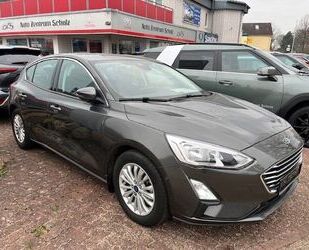 Ford Ford FOCUS LIM. 1,5 ECOBOOST, TITANIUM Gebrauchtwagen