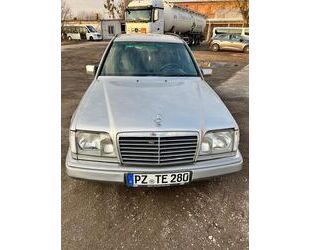 Mercedes-Benz Mercedes-Benz E 280 124T Gebrauchtwagen