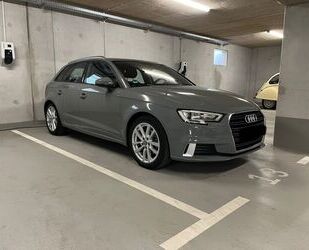 Audi Audi A3 35 TFSI S tronic Sportback/AHK/PDC/2.Hand Gebrauchtwagen