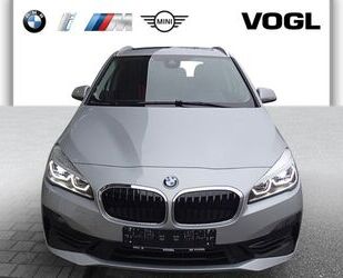 BMW BMW 225xe Sport Line, Panorama Glasdach Gebrauchtwagen