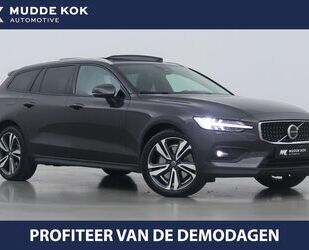 Volvo Volvo V60 Cross Country B5 AWD Plus Bright | panor Gebrauchtwagen