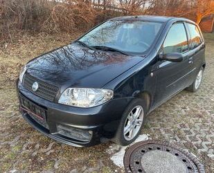 Fiat Fiat Punto 1.2 8V Trofeo Klima/AHK/Scheckheft/ Gebrauchtwagen