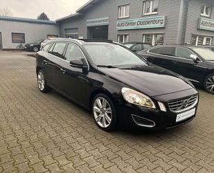 Volvo Volvo V60 2,0 D Combi Summum Automatik Gebrauchtwagen